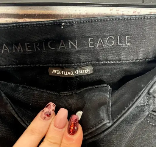 American Eagle  Curvy High Rise Jegging Black Distressed Jeans sz 4