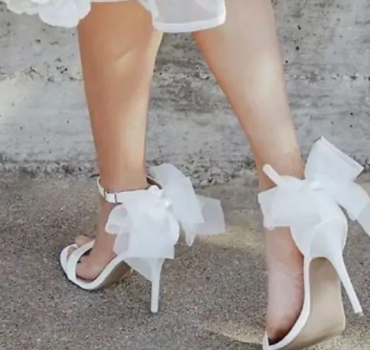 Lulu’s Ayanna White Satin Bow Ankle Strap Heels Sandals Wedding Shoes Size 10