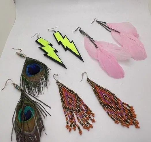 Lot Of 4 Costume Earrings Pierced Dangle Drop / Feather, Lightning Bolt, Bead