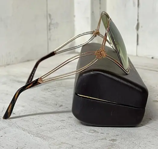 Roberto Cavalli RC 526S 72F 60 Peonia Pink Frame Green Lens Butterfly Sunglasses