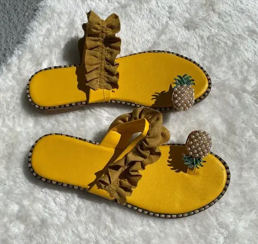 Pearl pineapple ruffle strap sandals 9 Yellow