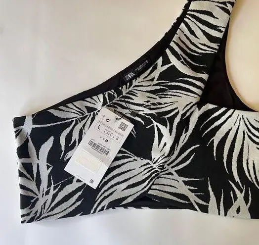 ZARA  Women’s One Shoulder Palm Print Jacquard Cross Over Crop Top Sz M  
NWT - Image 1