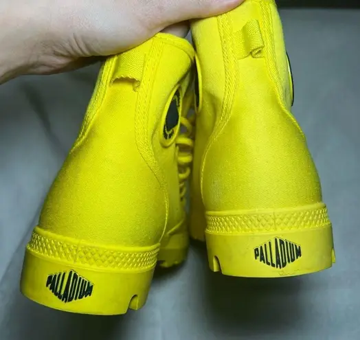 Palladium PAMPA SMILEY FEST BAG BLAZING YELLOW - 5.5