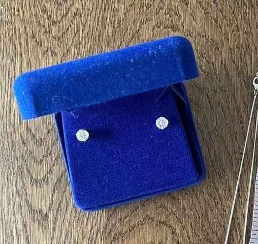 Boxed Vintage Loni Anderson CZ Necklace & Earring Set Silver