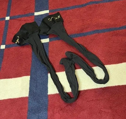 Savage X Fenty black caviar/black foil stockings with backseam
XS/S