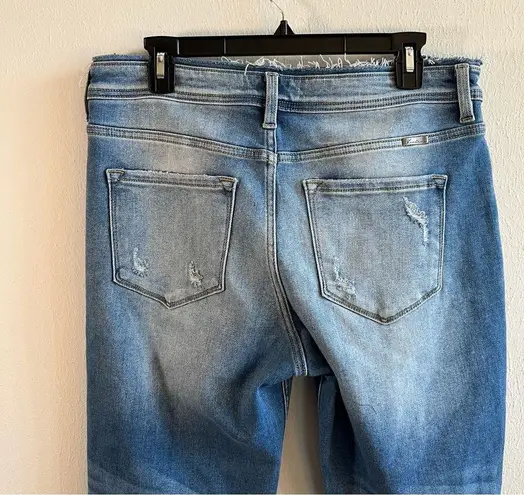 KanCan Jeans Medium Wash High Rise Relaxed Fit Jeans Sz 13/30 EUC Distressed