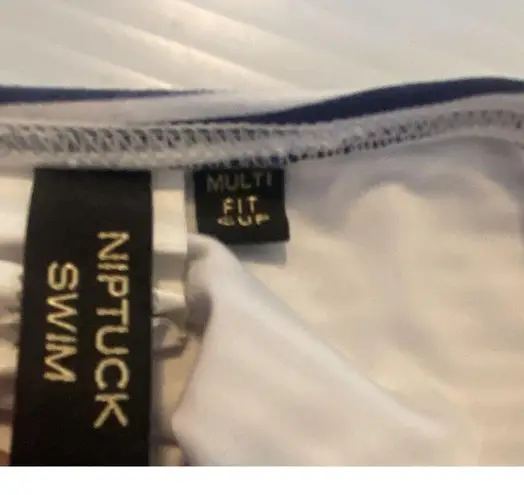 NIPTUCK SWIM Multi Fit Cup Sorrento Stripe Joanne One Piece Swimsuit Sz 12 Beach Blue