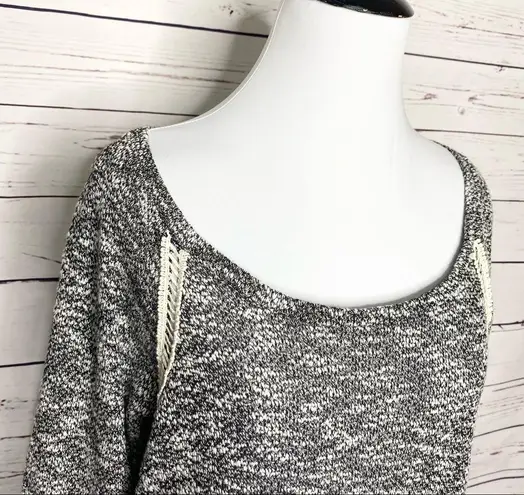 YA Los Angeles Heather Gray Crochet Trim Lightweight Sweater Top Size Large Boho