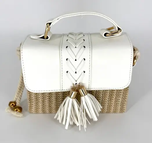 Annie Griffin Annie Handbags Top Handle Basket Purse with White Leather and Rope Strap