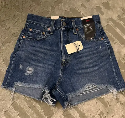 Levi's Ribcage Shorts