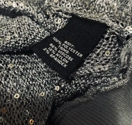 Premise Micro sequined grey shimmering short sleeve knit top