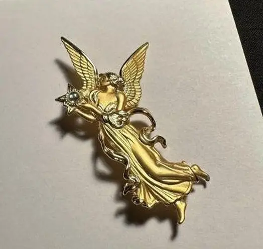 Signed JJ Angel Pin Brooch Brushed Gold Tone Aurora Borealis Rhinestone Star