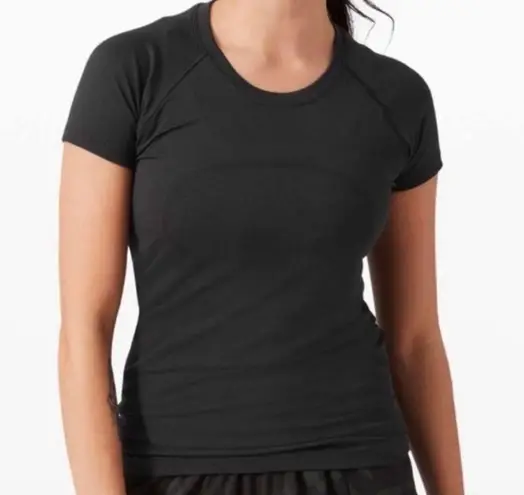 Lululemon Swiftly Tech Short Sleeve