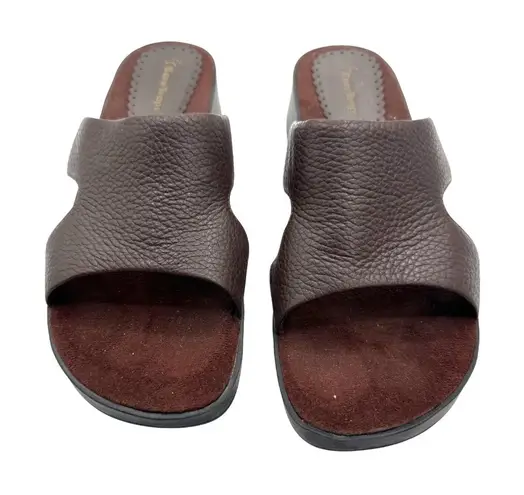 Baretraps Size 10 Relaxed Fit Stylish Brown Slip-On Sandals Womens