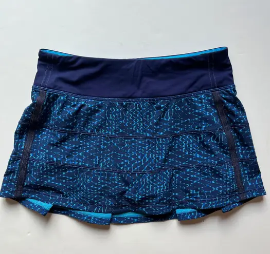 Lululemon Run Pace Rival Skirt in Elegant Samba Snake Kayak Blue Size 4 Reg