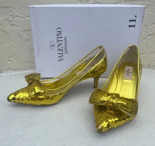 Valentino Garavani Runway Sequin Dollybow Pump, Gold, EUR 37 US 7 Brand New