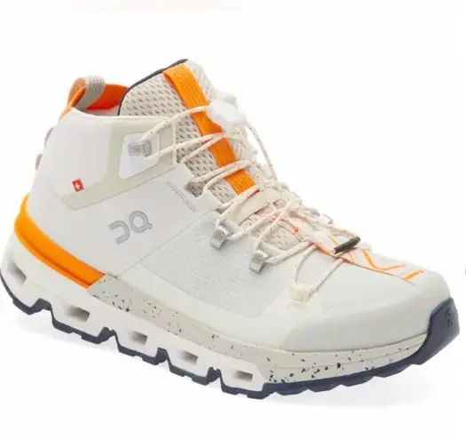 Women’s On Cloudtrax Hiking Shoes White Size 8.5