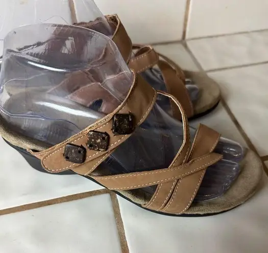 Nicole Women's Albany Brown Strappy Thong Slip On Wedge Sandals Size 7W Sku 25