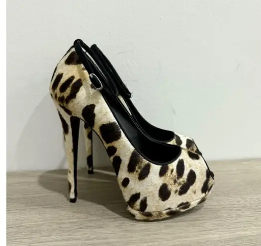 Giuseppe Zanotti Ponyhair Leopard Print Peep Toe Platform Pumps Multi 39 / 8.5