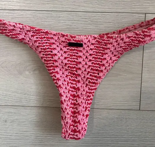 Triangl  Maia Alina Pink Crochet Scoop Bikini Set - Image 12
