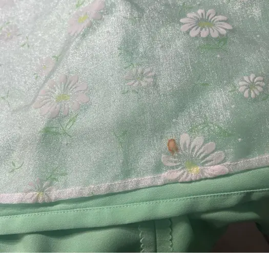 Vintage Daisy Maxi Dress Flutter sleeve overlay Green pearl white fairytale