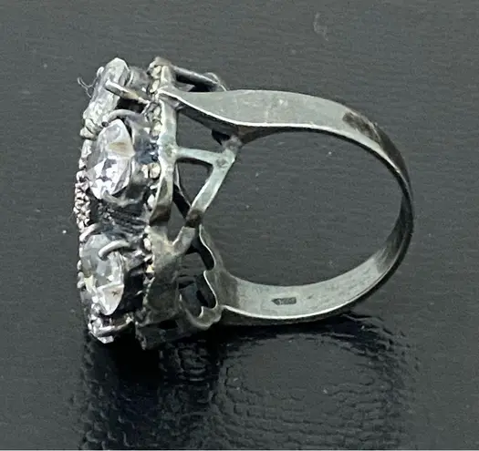 Sterling Silver Vintage Signed 925 Marcasite CZ Flower Chunky Ring Size 7 10.3g