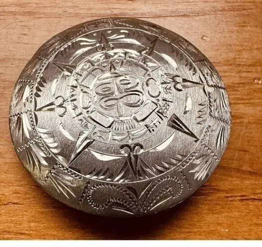925 Sterling Silver Aztec Mayan Calendar Sun Dial Pin Brooch Pendant 12.96g VTG