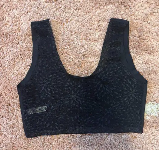 Yummie Seamlessly Lightweight Lace Black Unlined Bralette 114933 Women’s Size M Size M