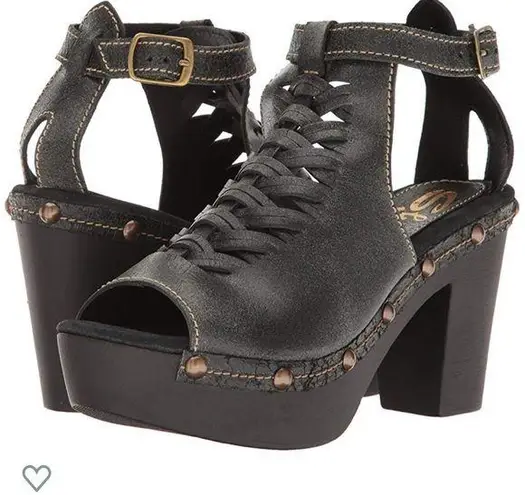 sbicca Nevata Platform Heeled Sandal size 6