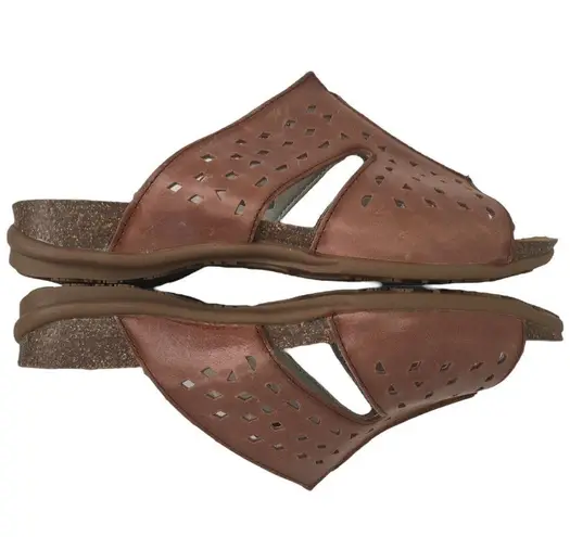 Propet Fionna Leather Cork Laser Cut Slides Sandal Womens Brown 7