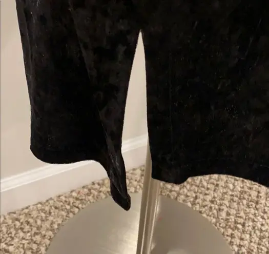 Natori Vintage II Black Crushed Velvet Dress