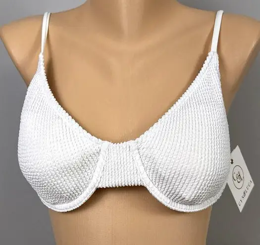 New Cyn & Luca Bikini Top White Pucker Ribbed Size Medium Underwire Bra Juniors