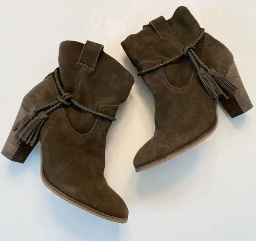 Dolce Vita Melah Western Ankle Boots Booties Tassel Fringe 7.5 Olive Brown Suede Size undefined