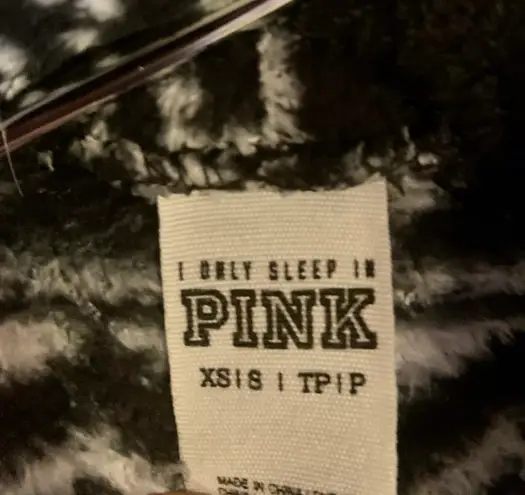 PINK - Victoria's Secret Robe