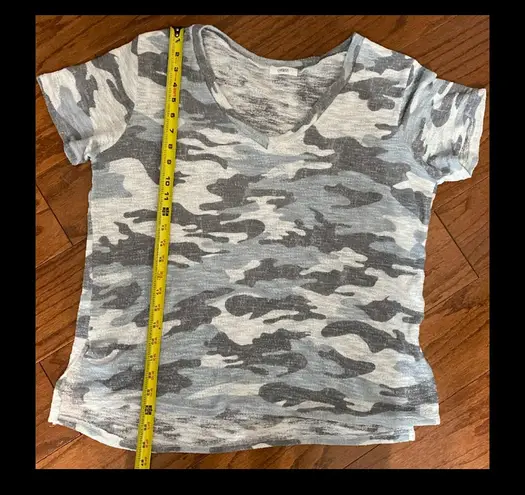 Cherish shades of gray camouflage shortsleeved blouse XL