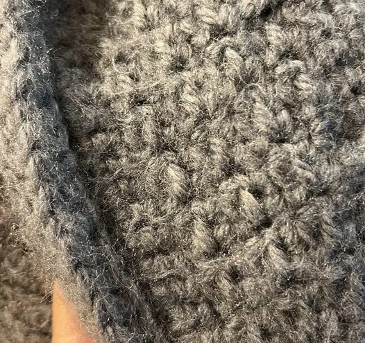 Handmade wool chunky knit crotchet sweater (no pill) Gray Size undefined