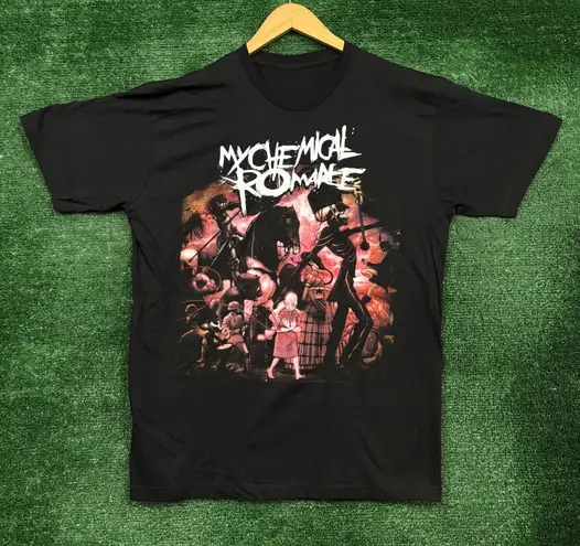 My Chemical Romance The Black Parade Rock Band T-Shirt Size Large