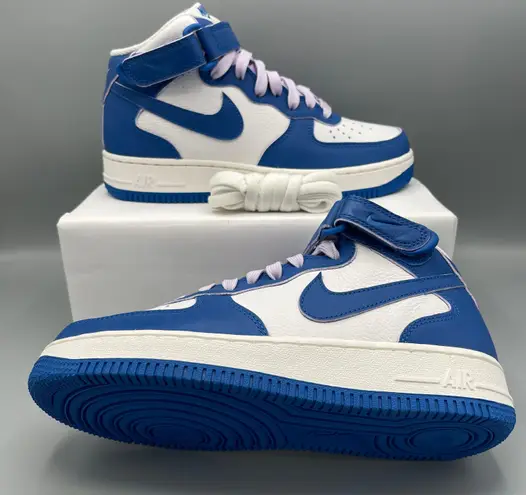 Nike WOMEN AIR FORCE 1 '07 MIDWHITE/MILITARY BLUE-SAIL-DOLL Size 8