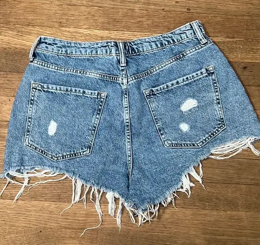 Forever 21  distressed Jean shorts