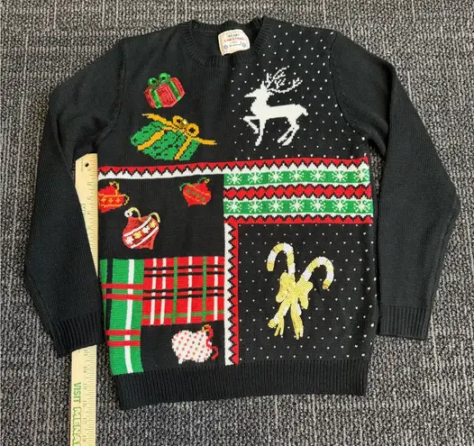 Women’s Holiday Traditions Christmas Button Up Ugly Sweater Size M Reindeer Black Size M
