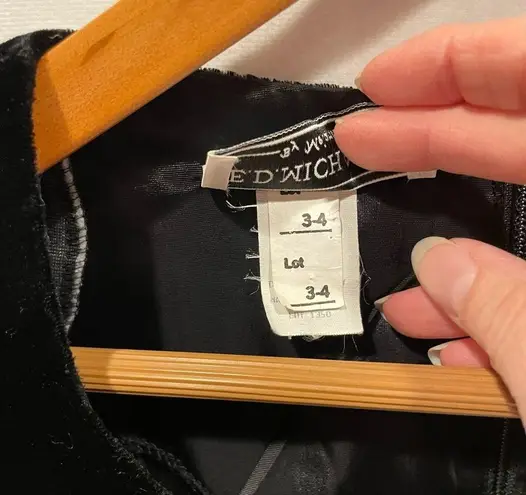 Vintage 80’s crushed velvet lace sweetheart dress long sleeve pleated skirt Black Size undefined