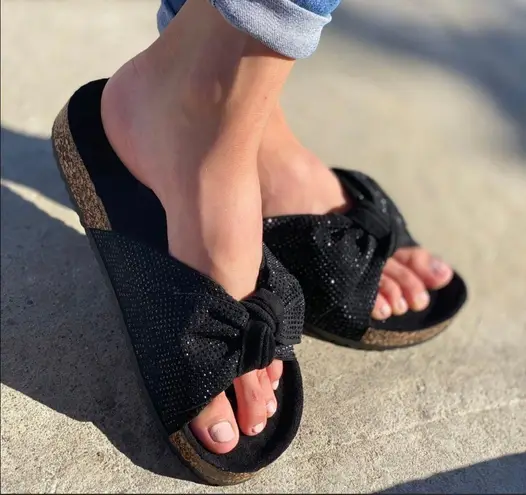 Black Rhinestone Slip On Bow Tie Sandal Size 7