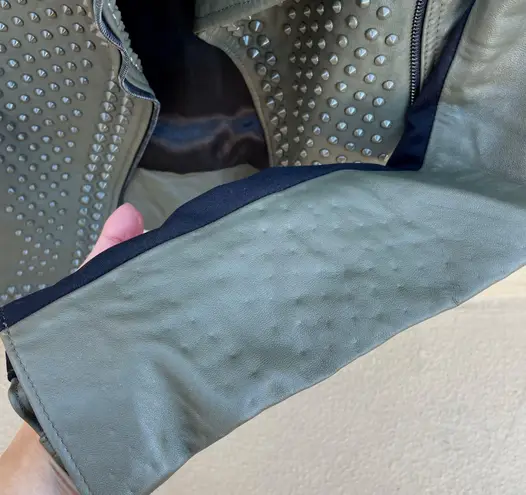 Nour Hammour Erin army green studded leather Biker jacket size FR 36 US 2 4 XS S