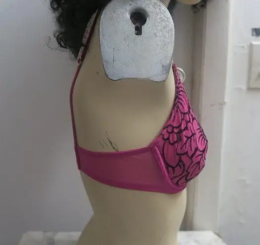 Victoria's Secret very sexy push-up without padding in pink and black size 34C.