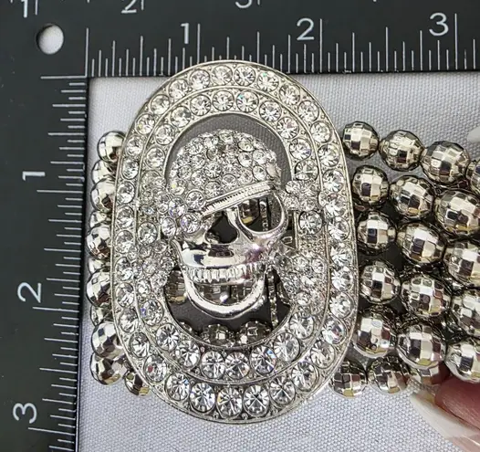 Boutique Statement Silver Pirate Skull Stretch Bracelet