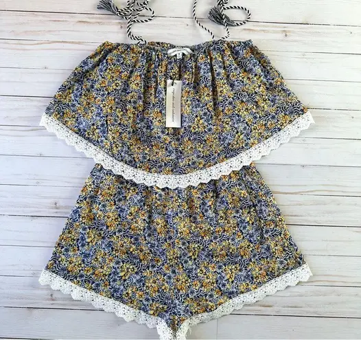 Cupcakes and Cashmere NWT Andria Floral Romper Shoulder Tie