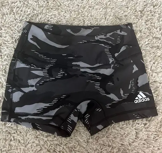 Adidas black camo spandex Size M