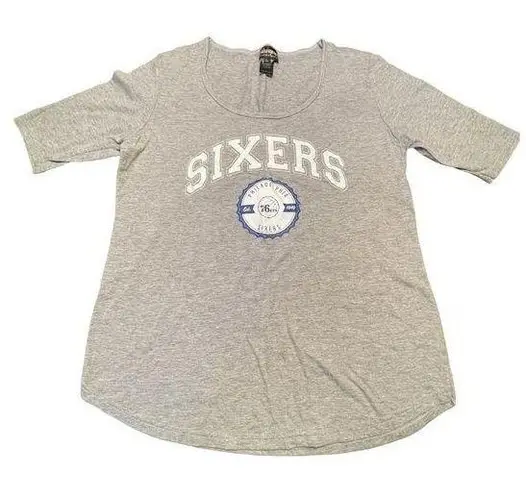 Gameday Couture Philadelphia 76ers Sixers Women’s Large Grey designer T