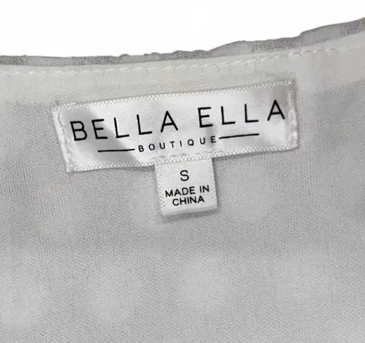 Bella Ella Boutique Women’s Long White Tiered Flutter Sleeve Dress Size Small