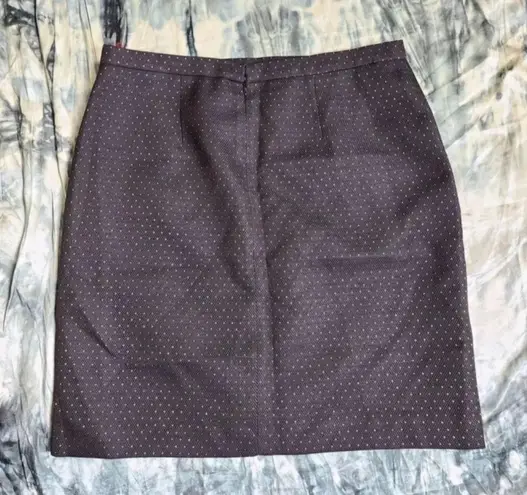 Anne Klein NWT  black pencil skirt with faux pocket detail size 10